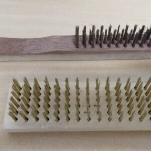 Escova de Aço com Cabo